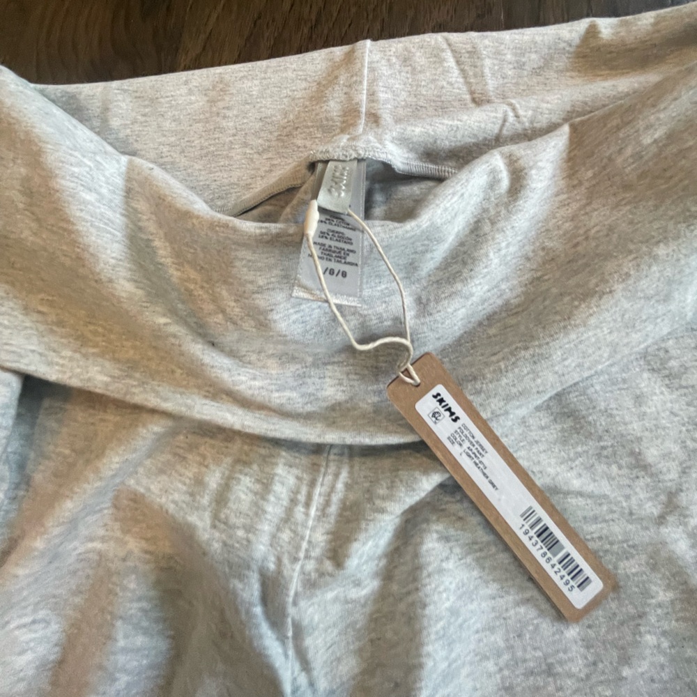SKIMS Gray bootcut sweat foldover Pants large nwot